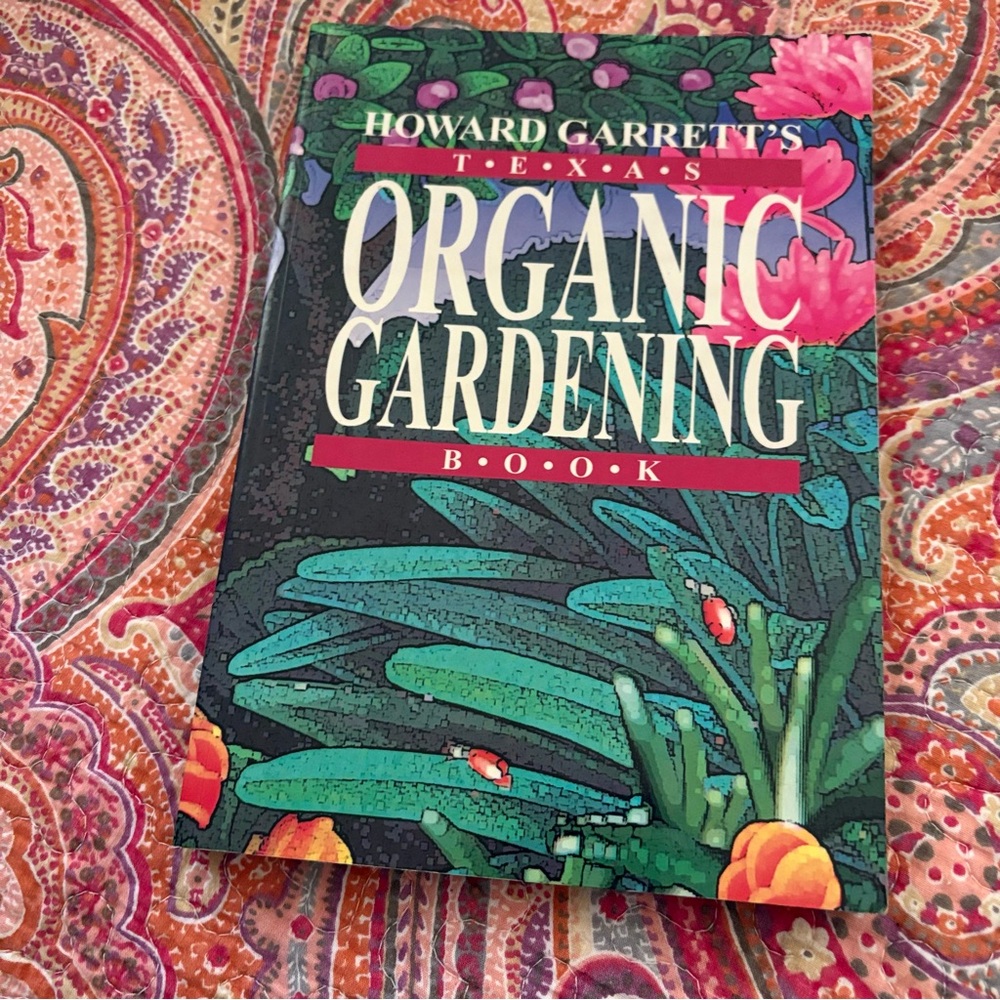 2/7.00 Book: Howard Garrett's Organic Gardening Book